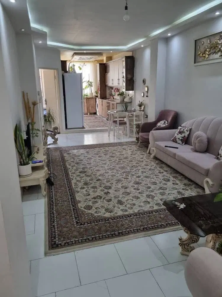 آپارتمان ۷۰متری با پارکینگ اختصاصی