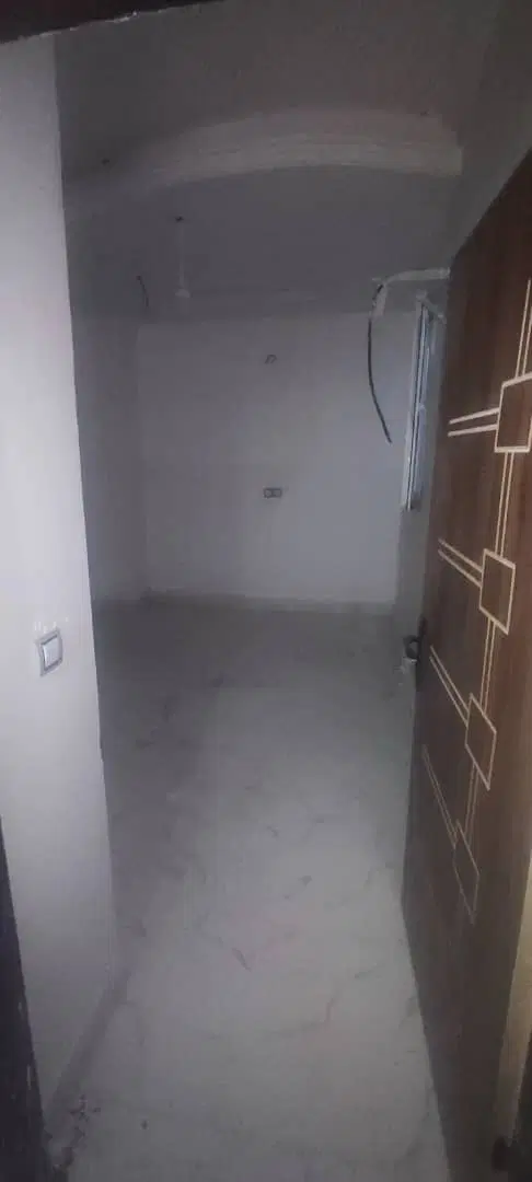 واحد طبقه اول