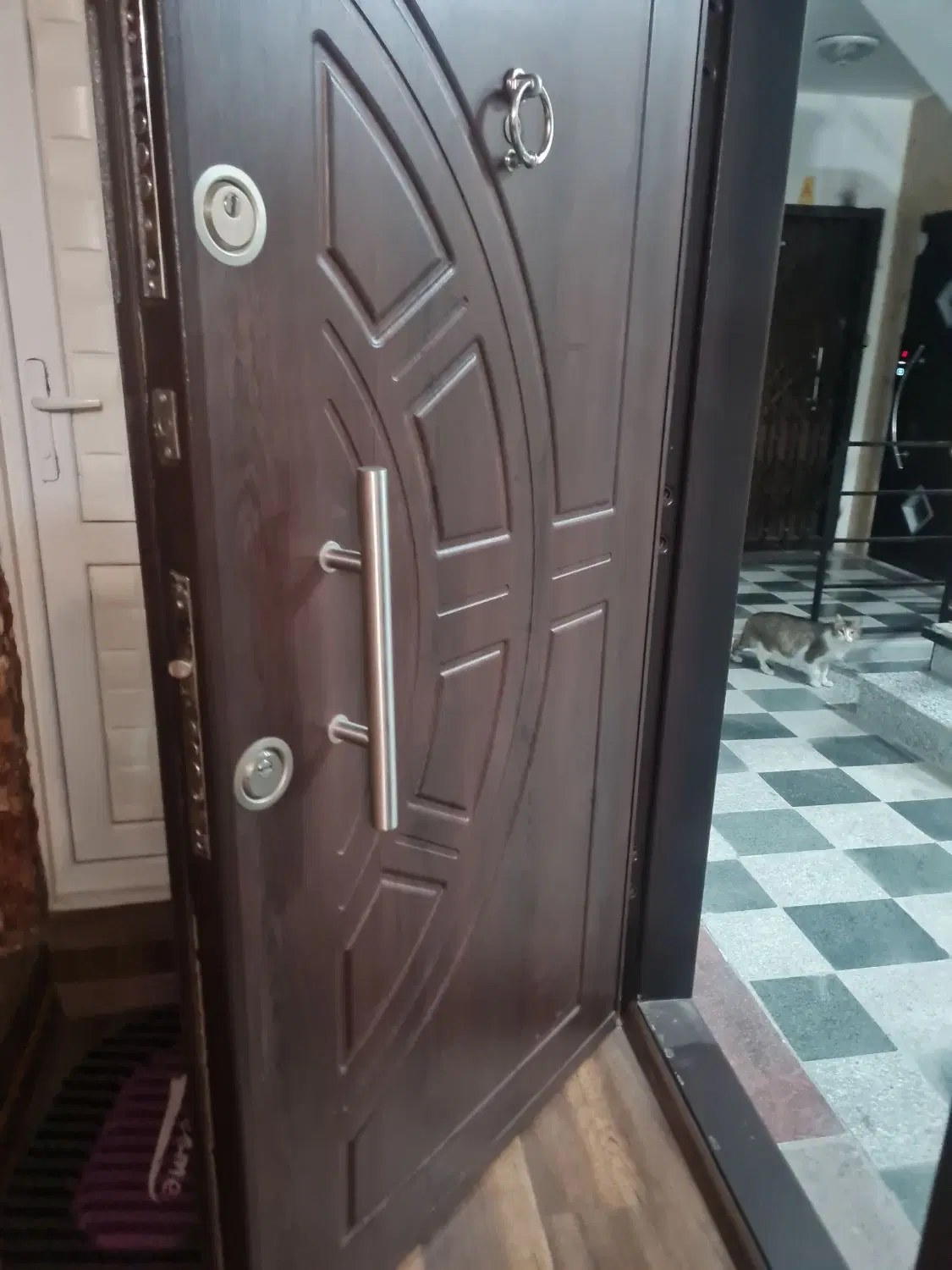 یک واحد ۷۴،۳۷  متری