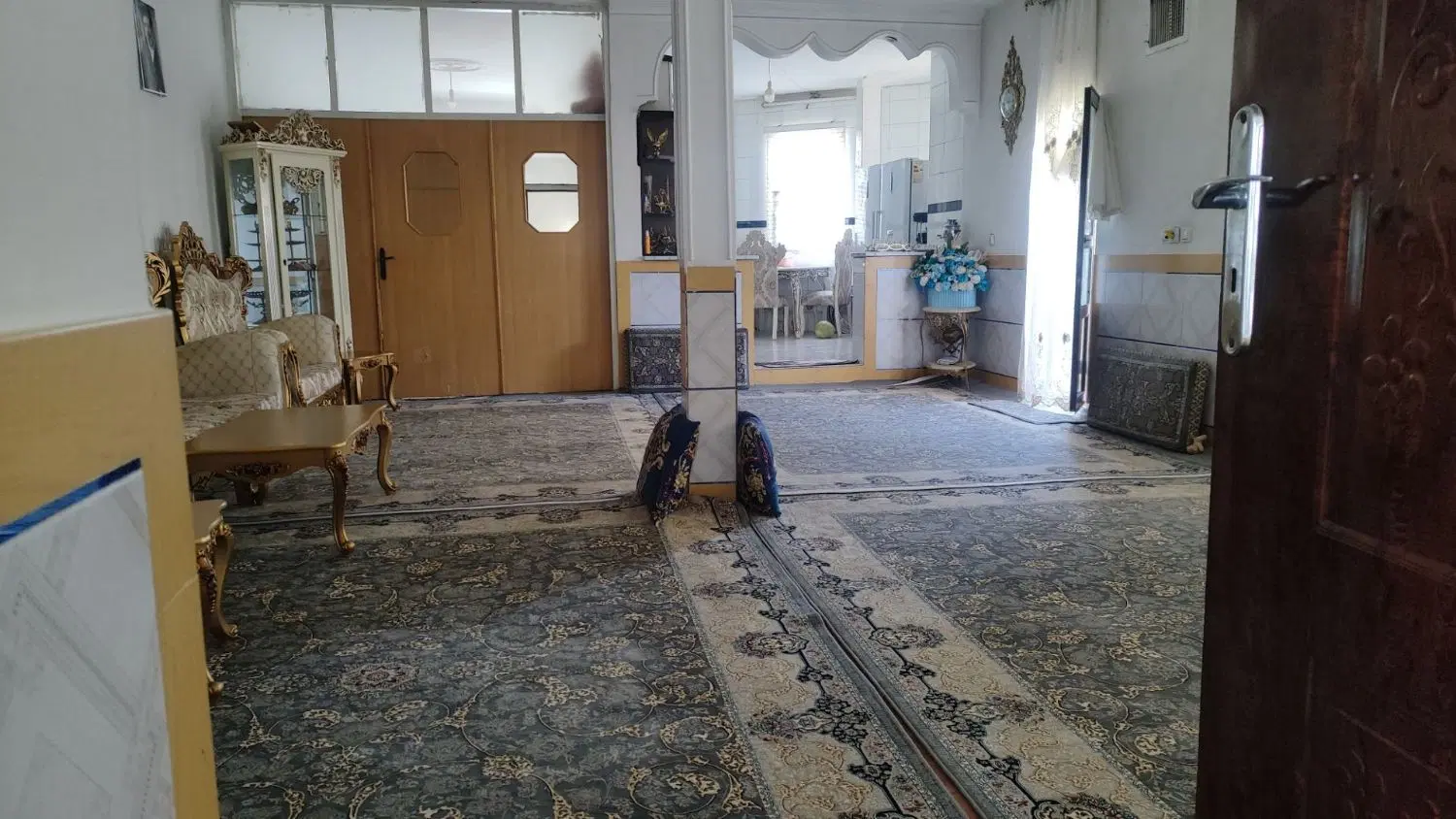 آپارتمان واحدی خیابان مفتح