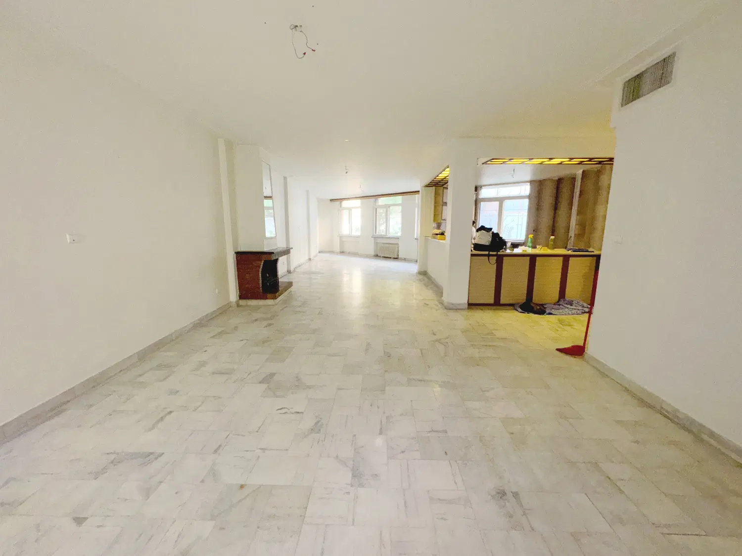 تاپ لوکیشن نیاوران ۱۴۰ متری