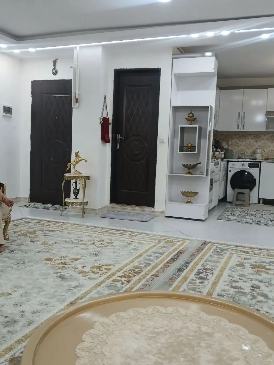 فروش واحد آپارتمان تک واحدی