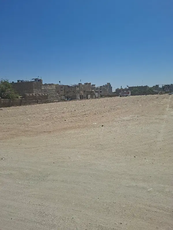 زمین خیابان پارساییان