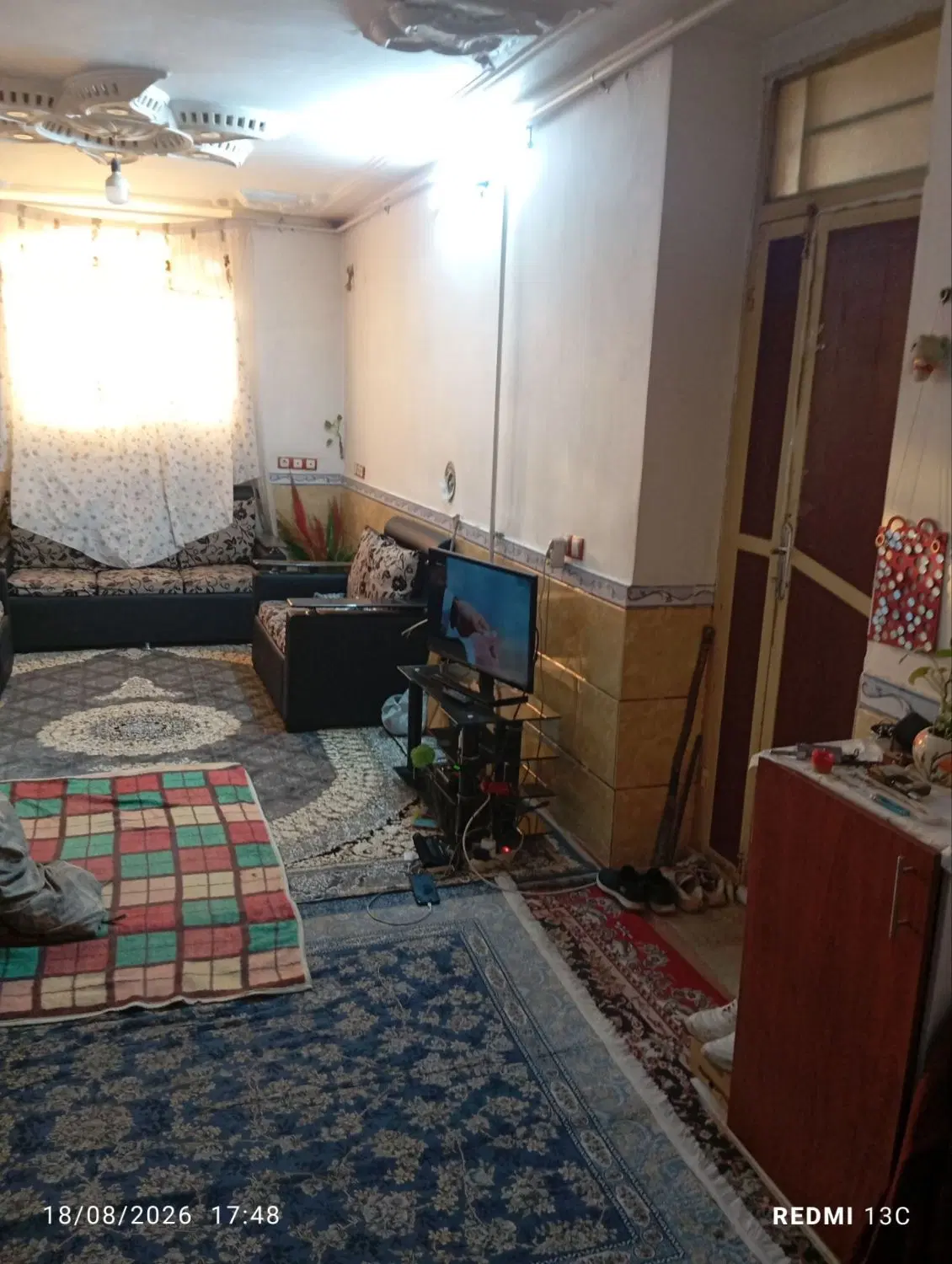 خانه بر بلوار اصلی کرونی
