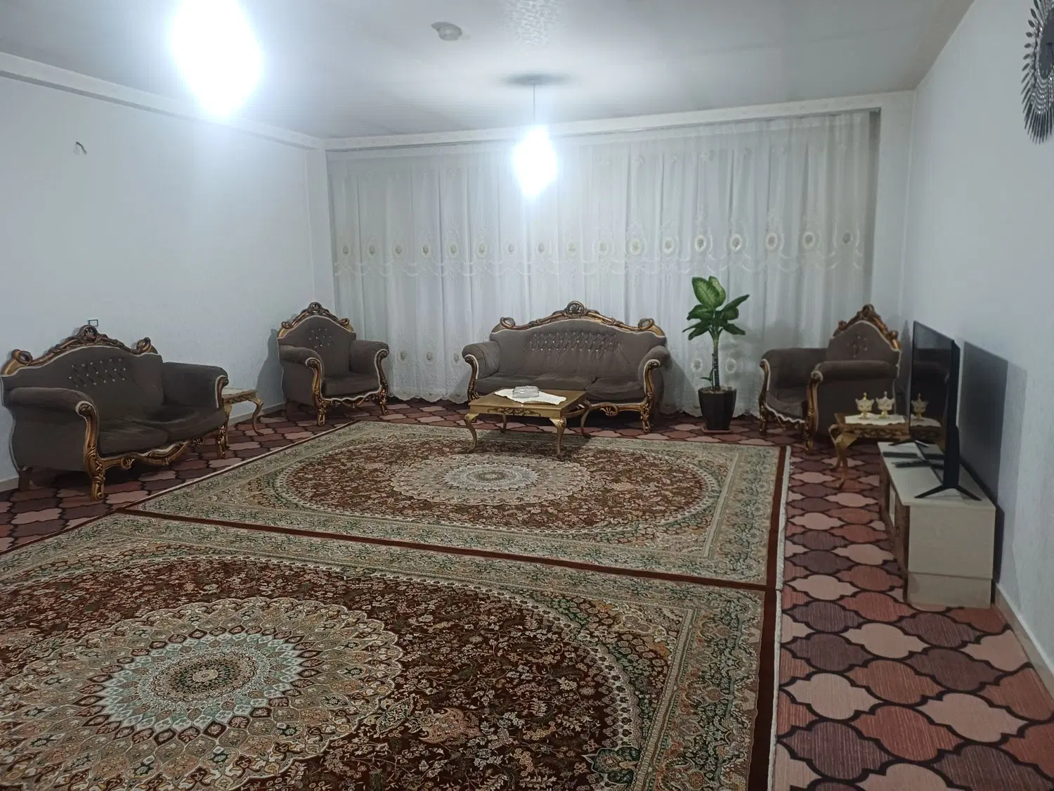 اپارتمان در شهرک رجایی