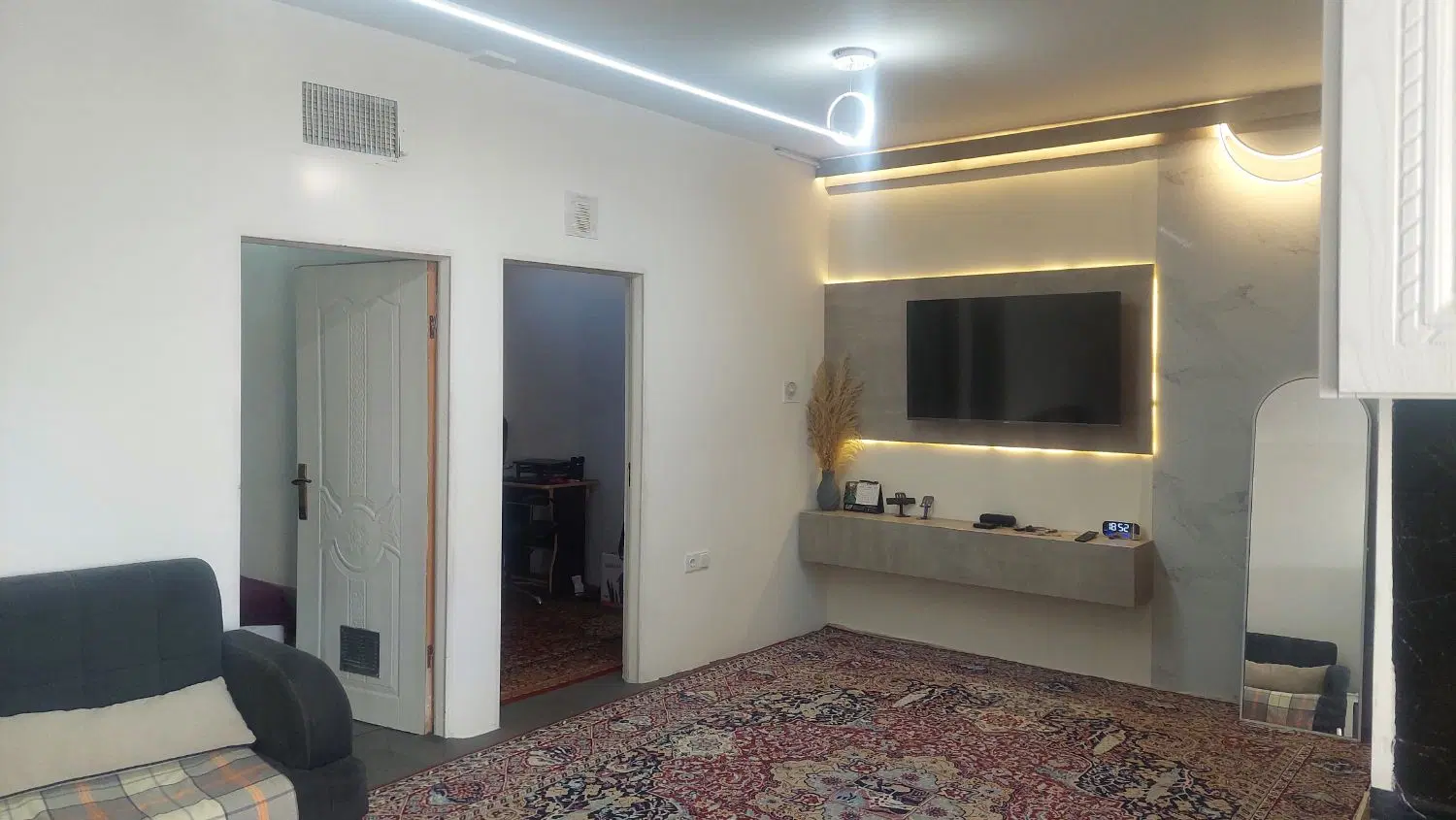 ۷۰ متری شیک ۴ سال ساخت دوخواب میلان ۲۰ متری
