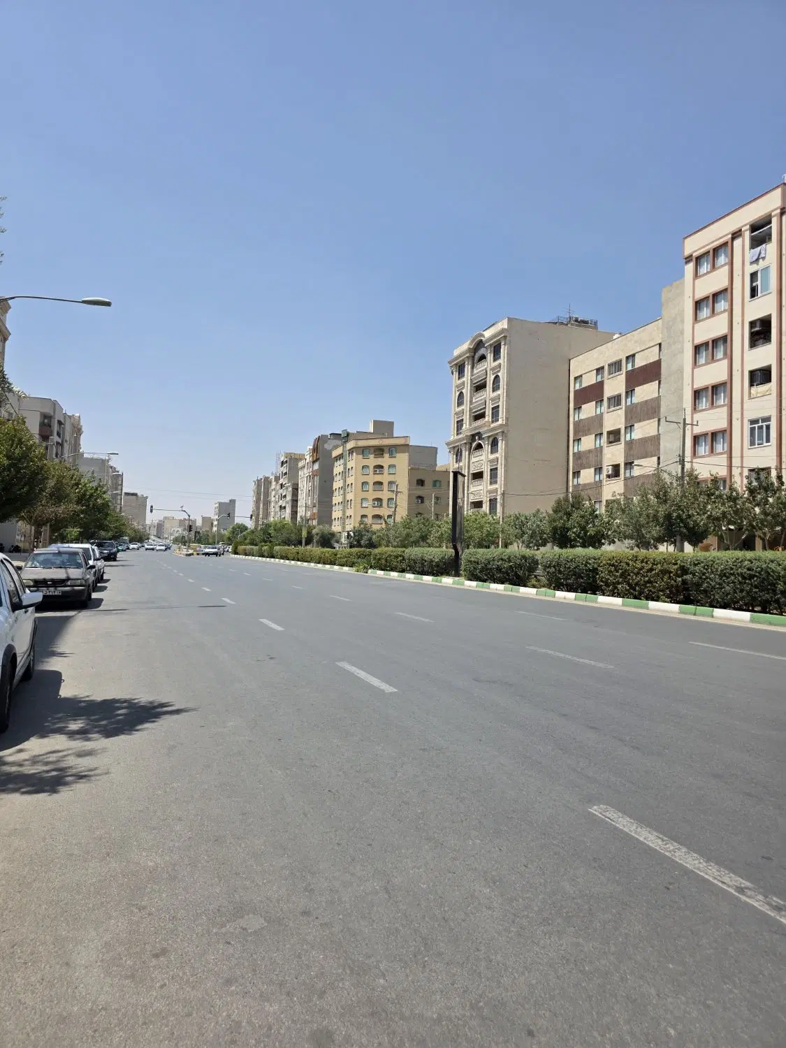 زمین ۲۰۰متری فردوسی
