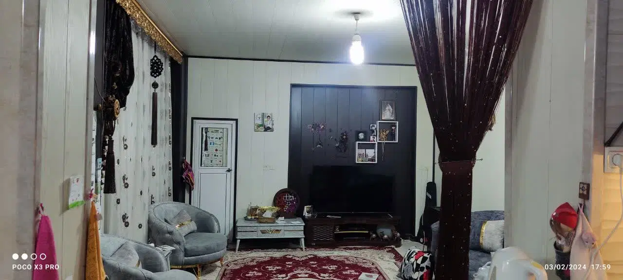 منزل ویلایی با مغازه