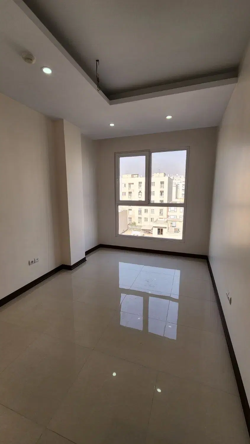 غربی ها ۱۲۵ متر فول امکانات نوساز