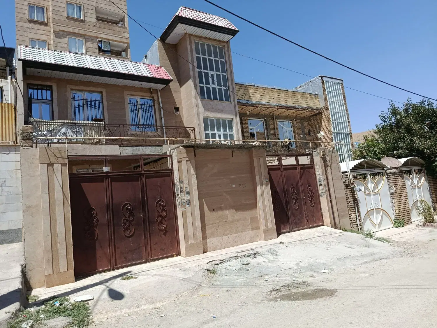 منزل ۲طبقه پردیس کوچه ۳۱۸