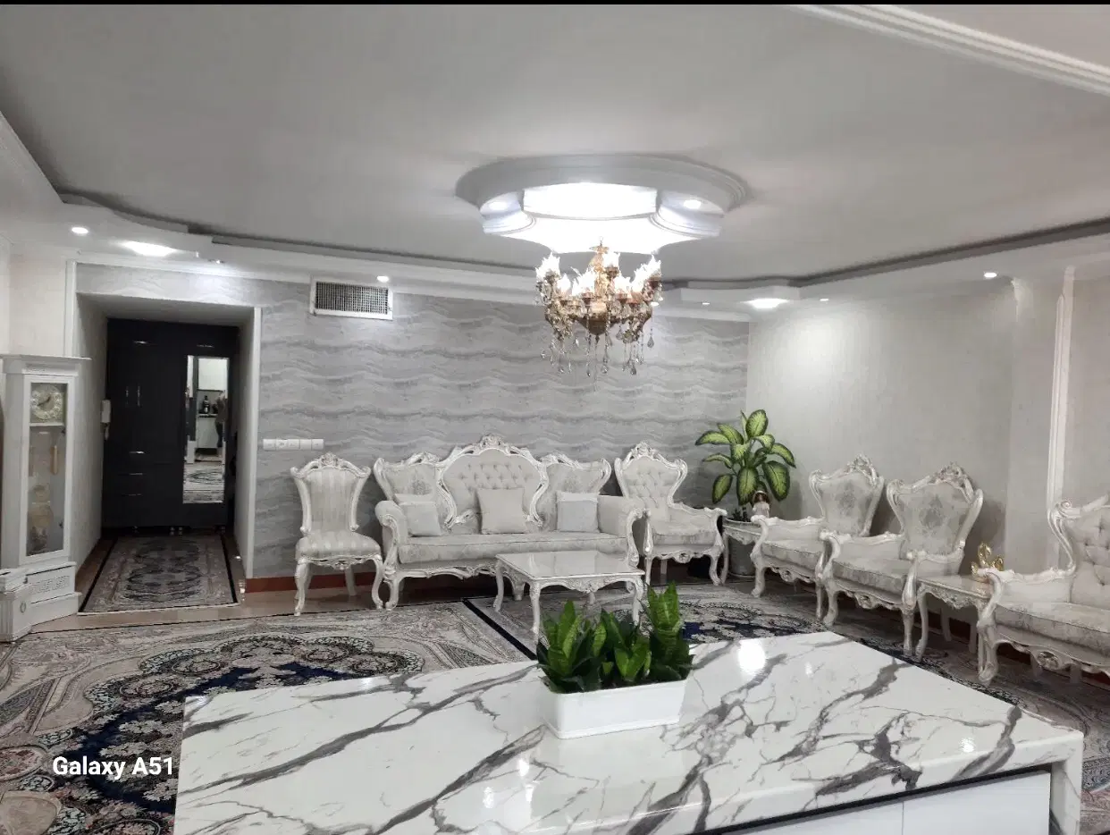 ۹۴ متر __ طراحی بی نقس __ دو خواب تهرانسر