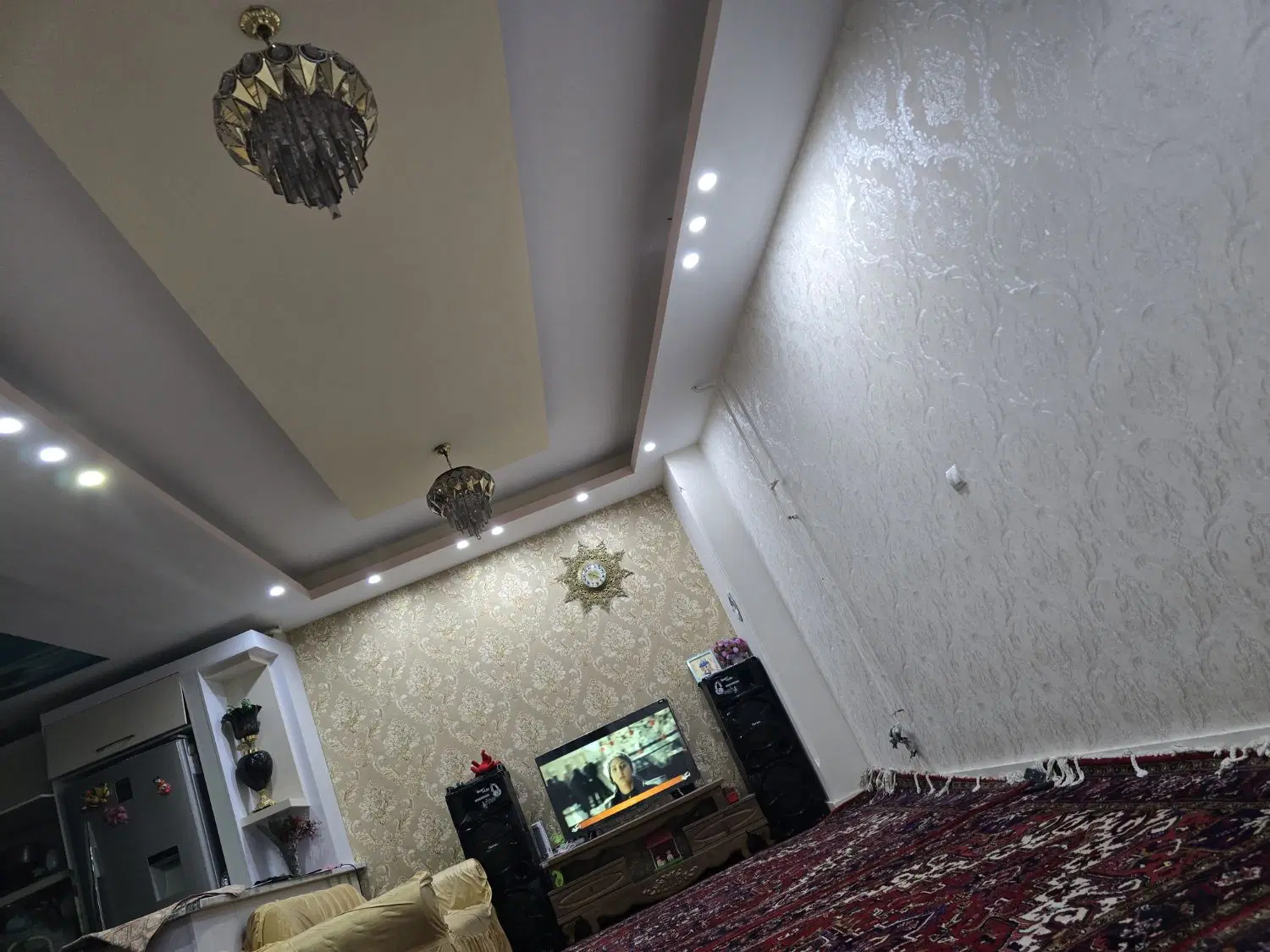 اپارتمان لوکس ۶۱میر سند دار