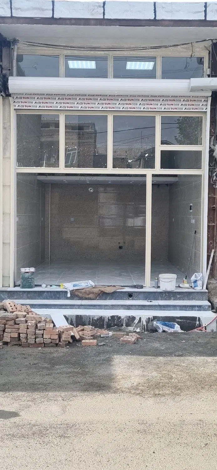 مغازه ۲۴ متر بر خیابان بادکی