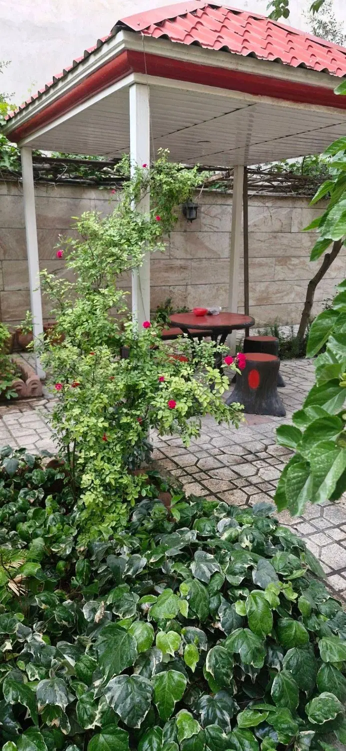 135 مترخوش نقشه نزدیک45متری گلشهرفول امکانات