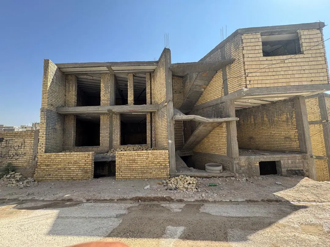 اسکلت دو طبقه واقع در بهترین مکان کیان آباد