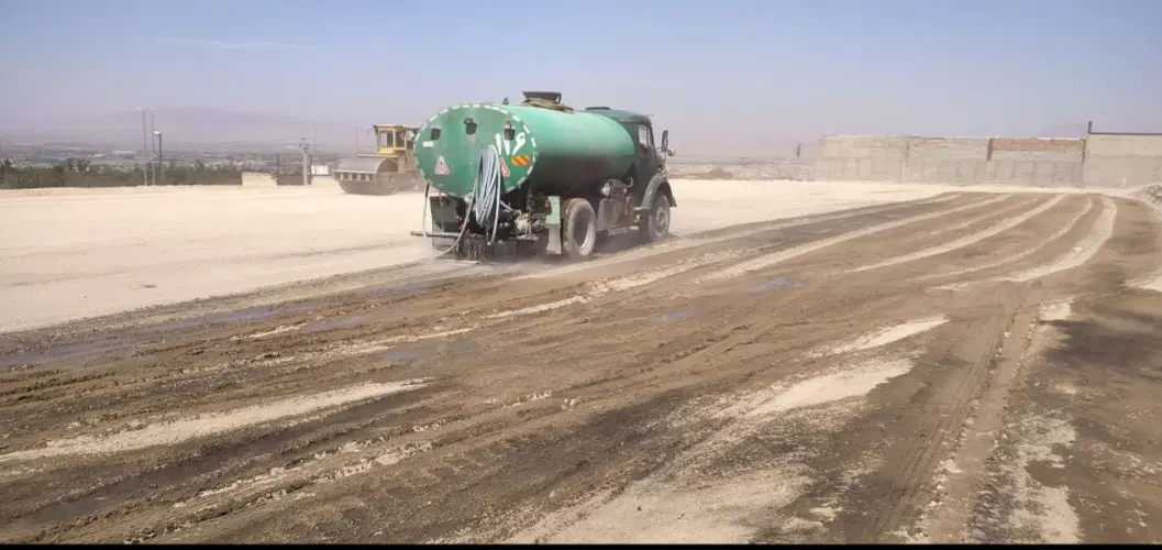 ۷۰۰ متر زمین بایر کاربری کارگاهی