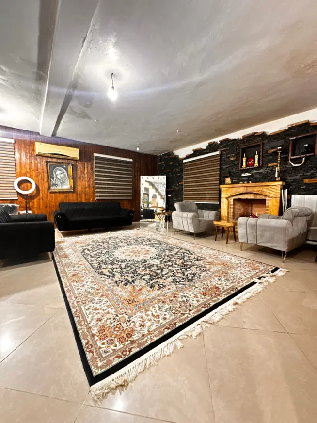 ویلایی دربست