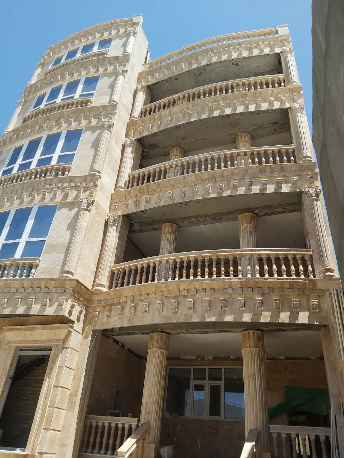منزل مسکونی