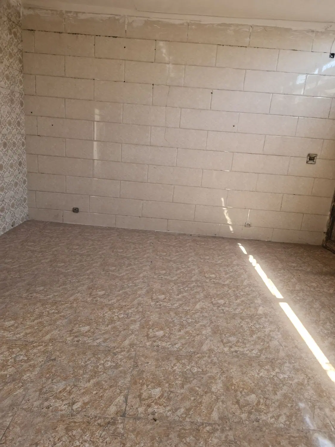 270متر