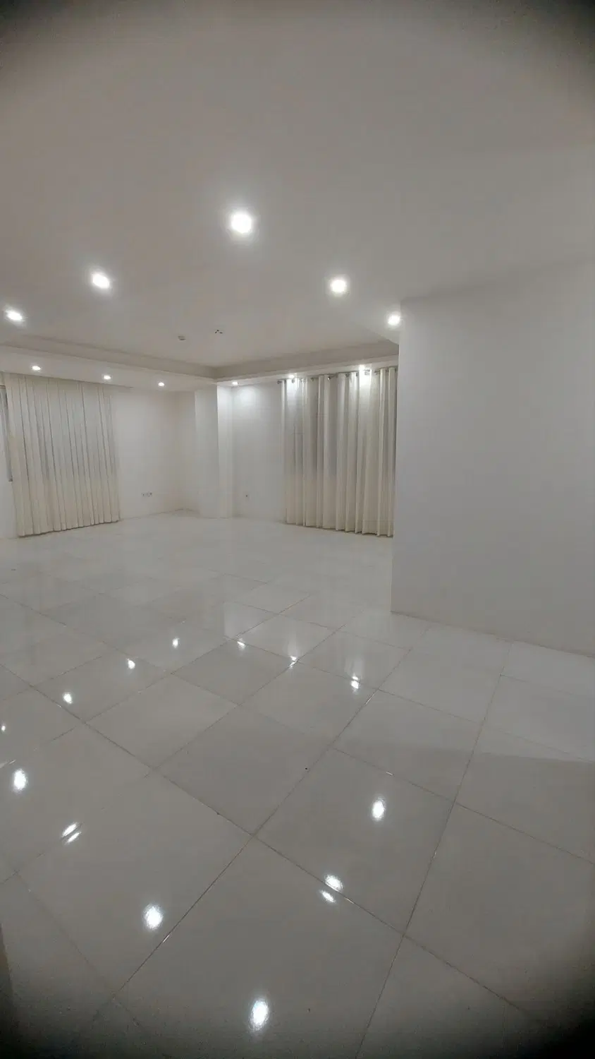 فروش دو خواب ۱۰۰ متری  _فول امکانات _ رسالت جنوبی