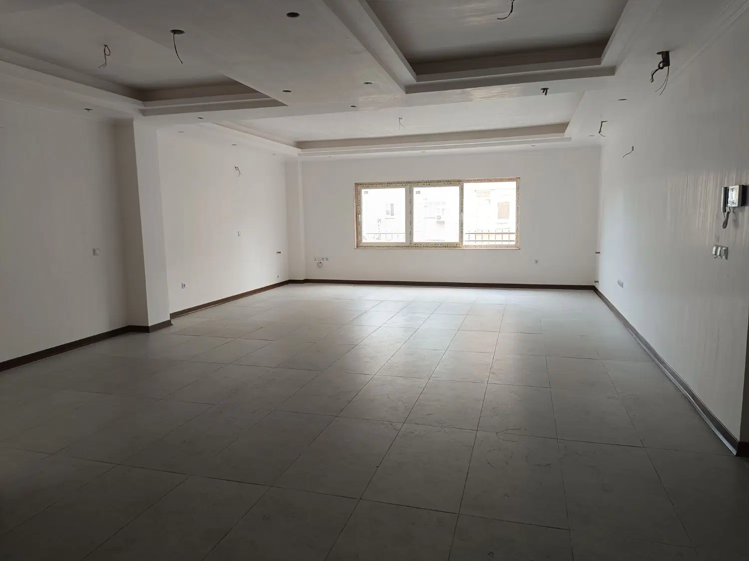 فروش آپارتمان واقع در کمربندی شرقی