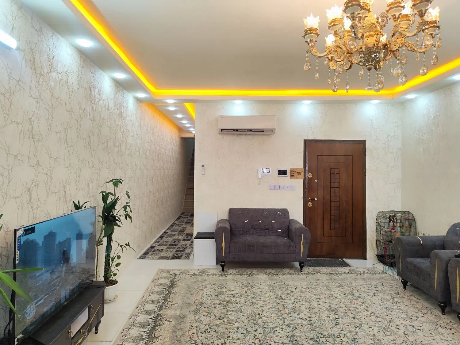 خانه اپارتمانی_۱۲۵متری_فوری فوری_ ۳خواب