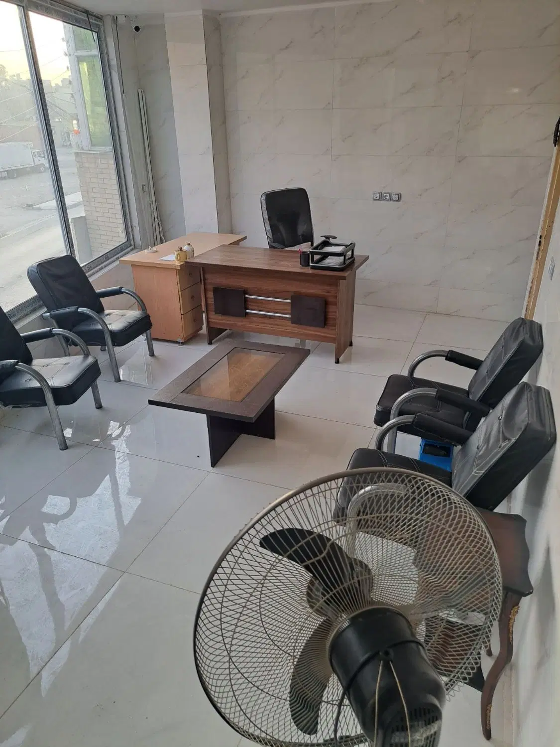 دفتر کار تجاری ۳۰ متری