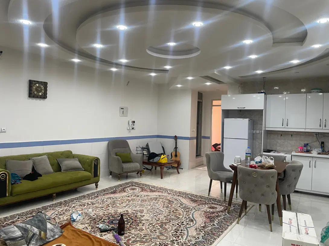 ساختمان تجاری مسکونی امامزاده یکجا فروش