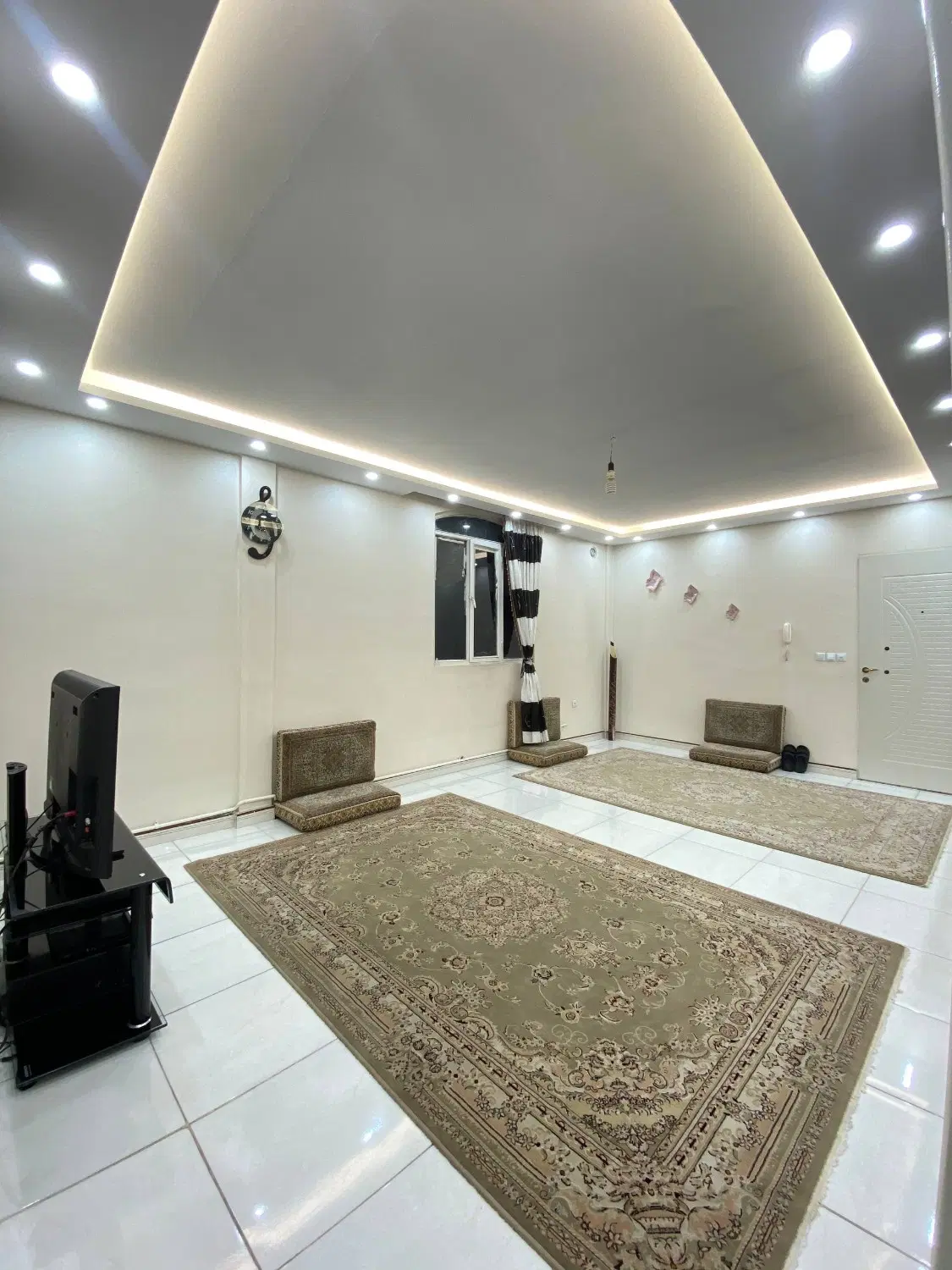 ۷۵متری رو به آفتاب قبل از ظهر در فاز یکم اندیشه