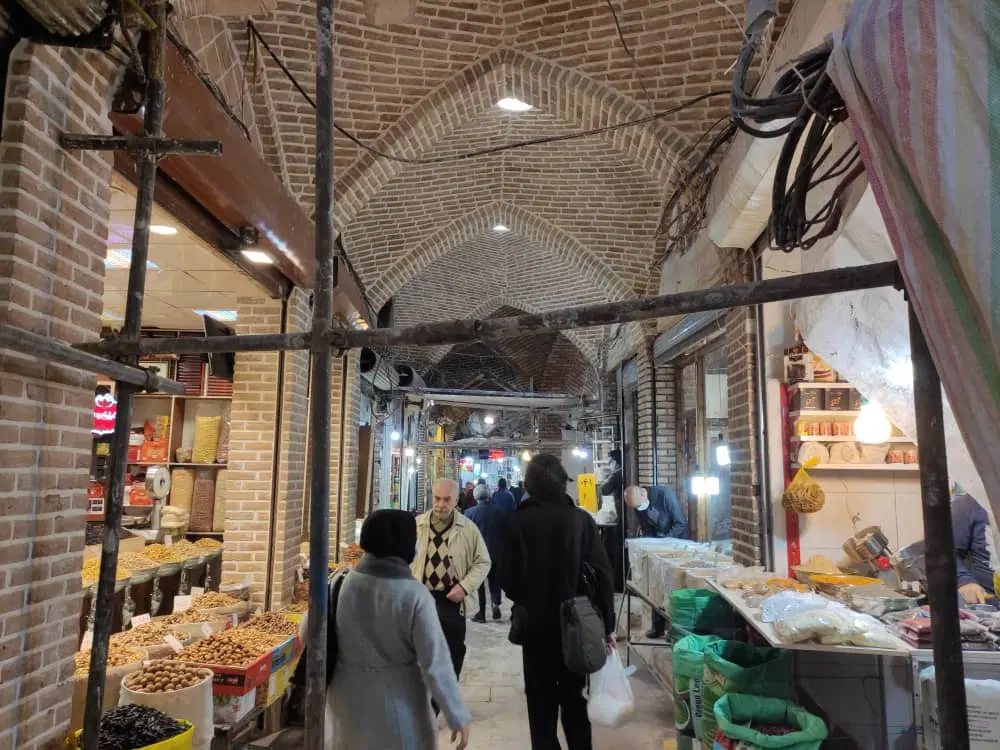 مغازه بازار سرپوشیده