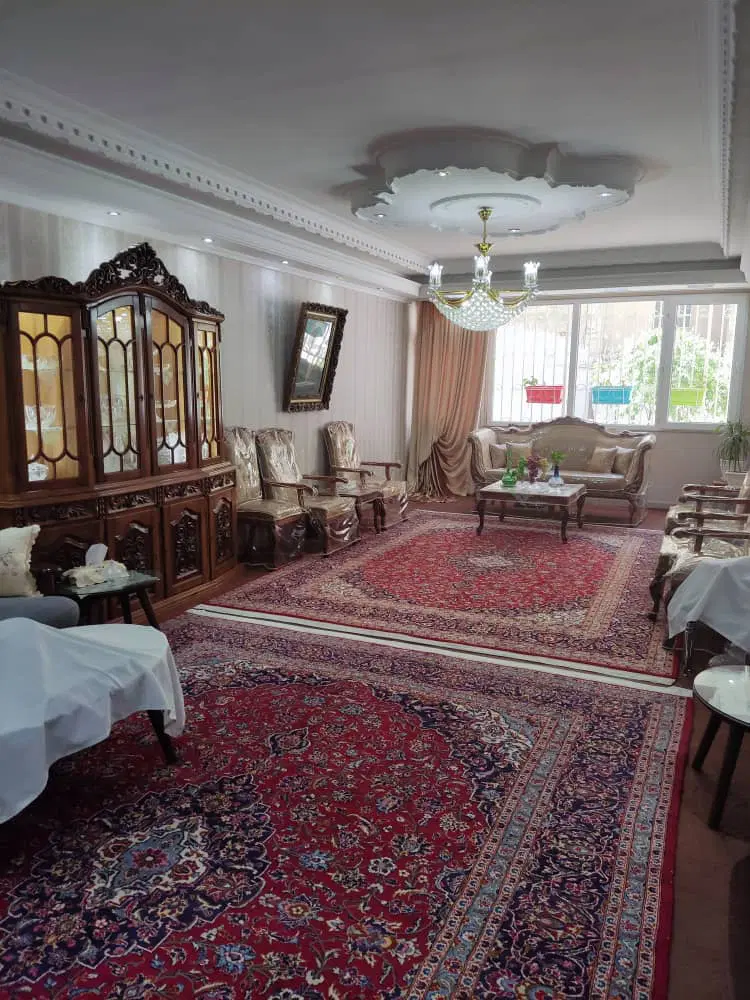ویلایی ۳۰۰ متری شاخه اصلی