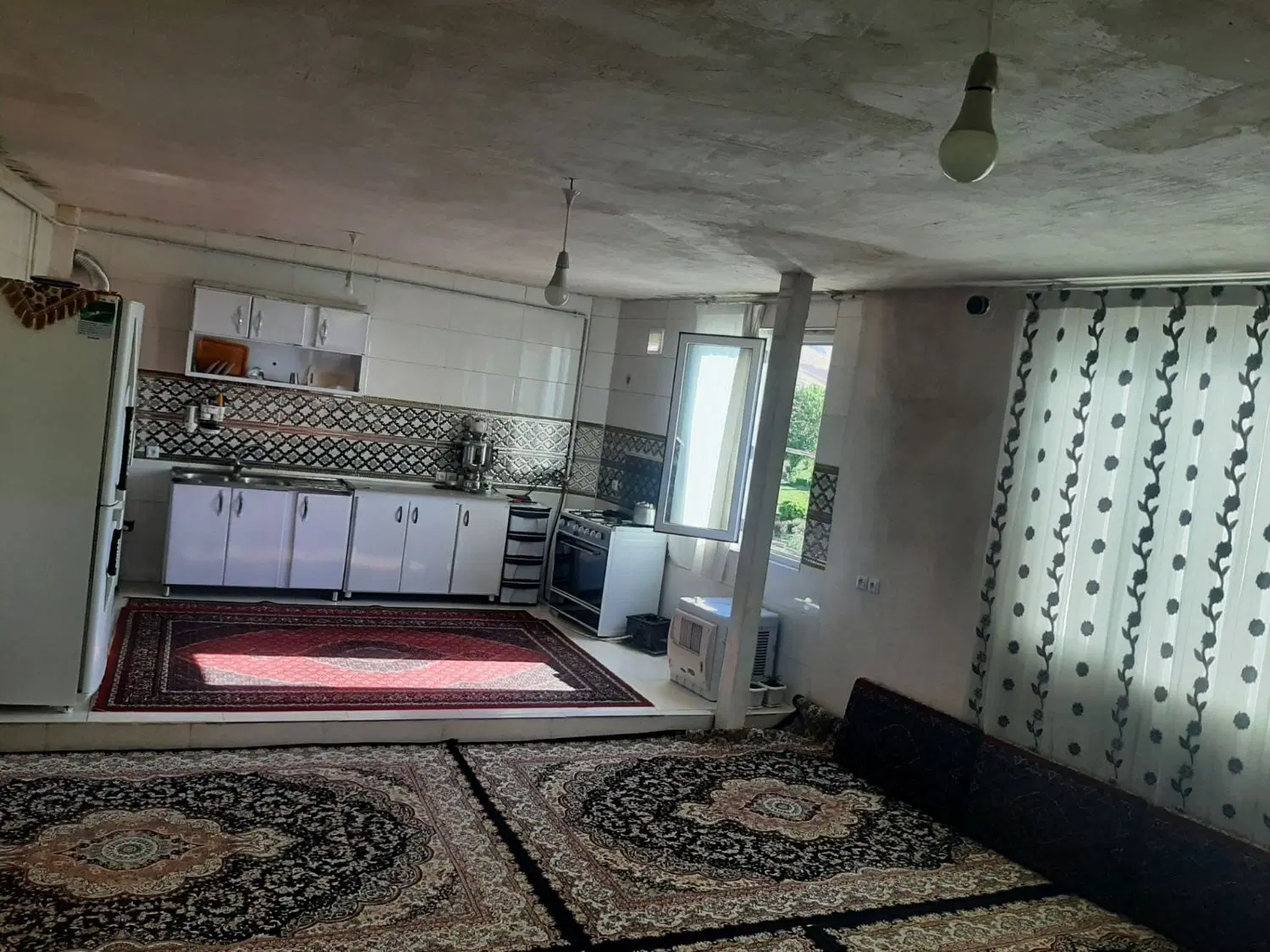 خانه دوطبقه تازه ساخت