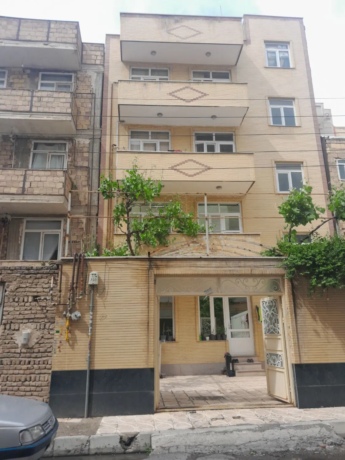 اجاره واحد مسکونی ولیعصر ۲