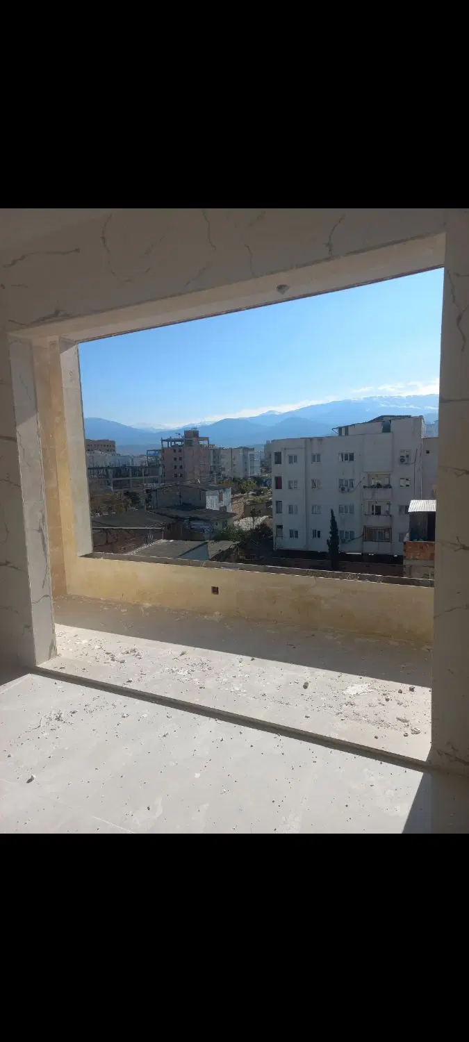 یک واحد آپارتمان کلید اول