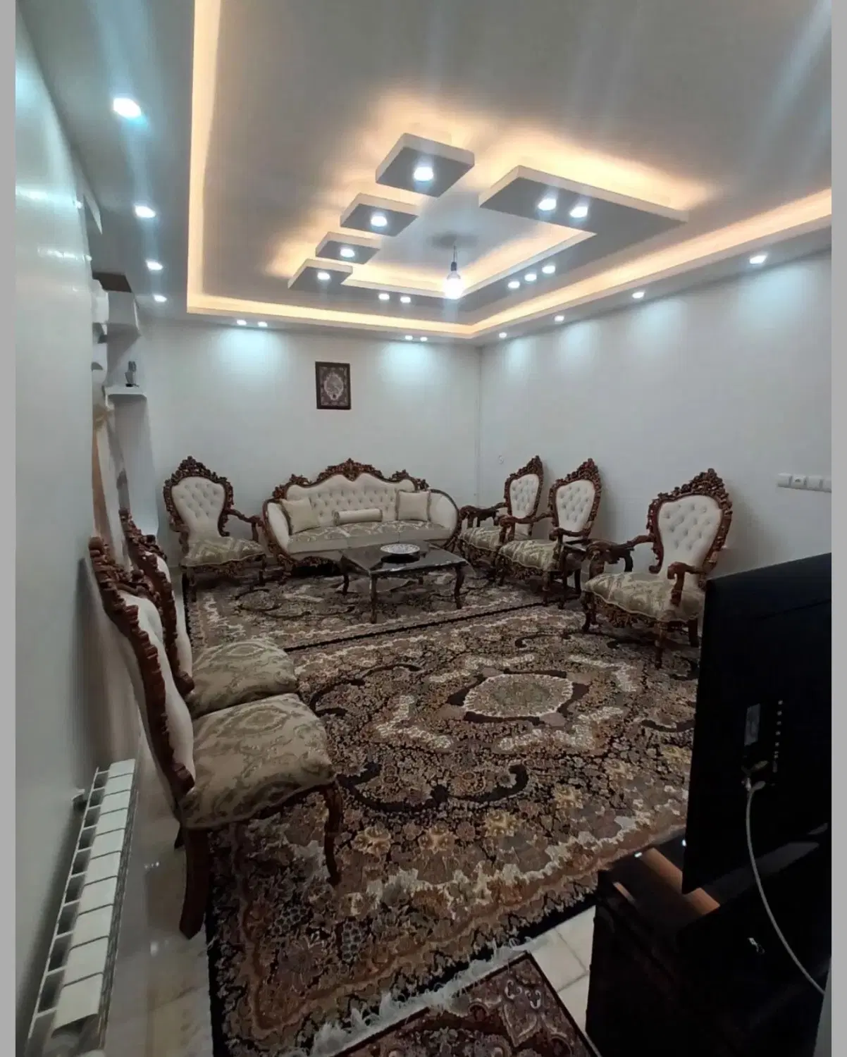 اجاره ۸۰ متری مینودر خوش نقشه وشیک_کاخ چهلستون