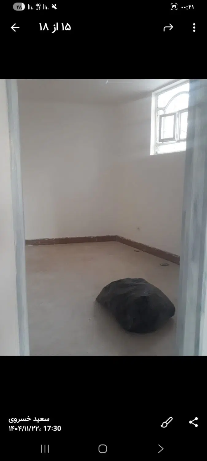 خانه ویلایی نوساز  شیک همراه بازمین آبی