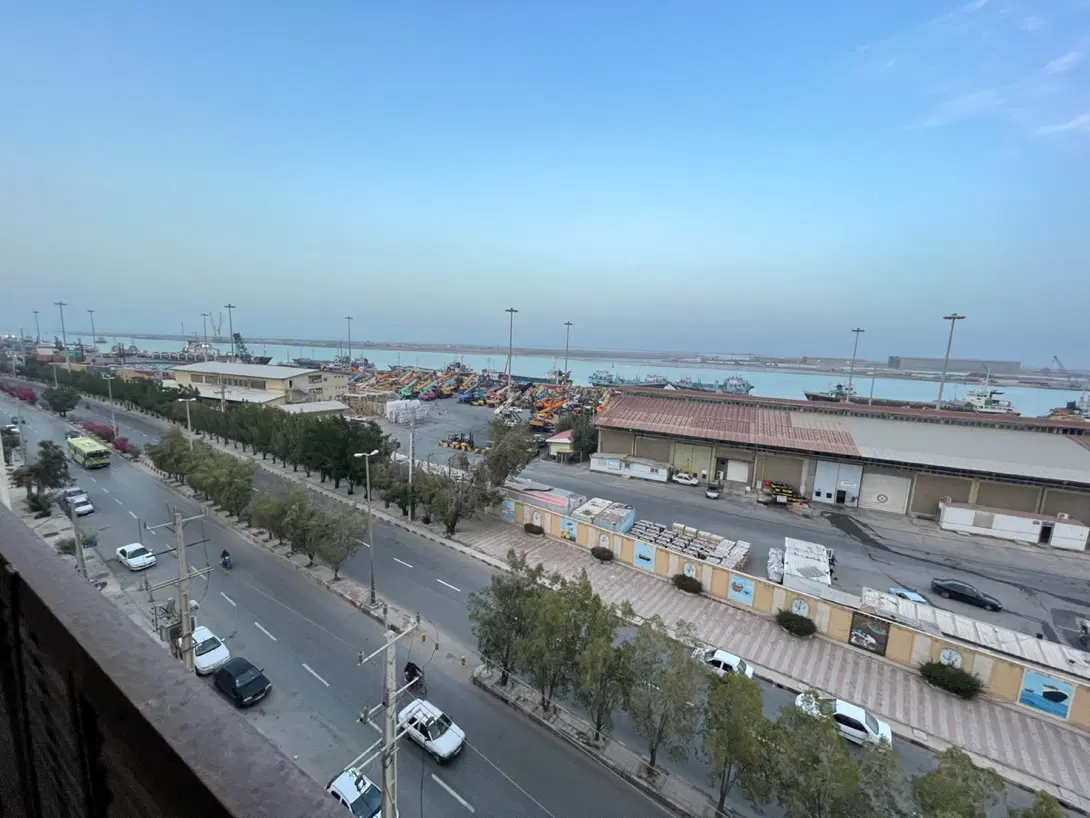دفتر تجاری ۶۵متری خیابان گمرک