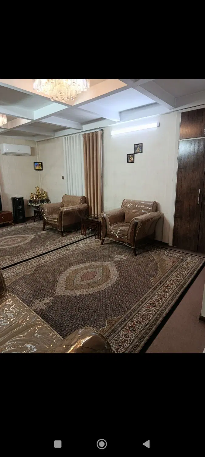 آپارتمان مجتمع امام خمینی واحد 84