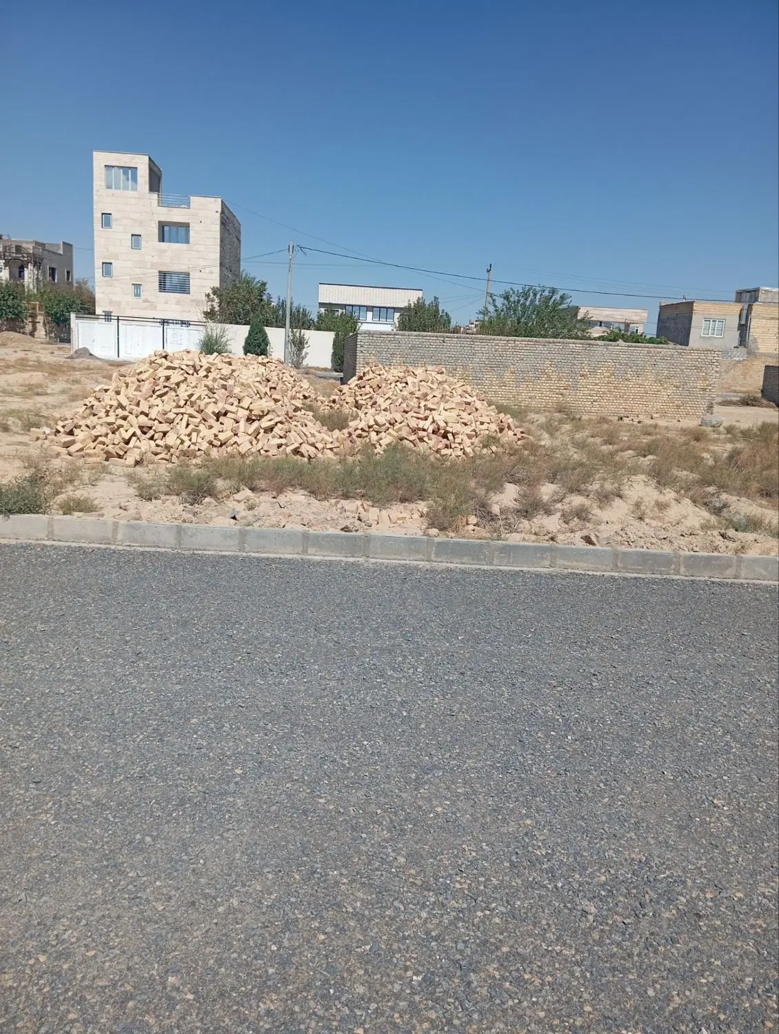 ۲۲۰متر زمین در عدالت ۶ حاجی آباد