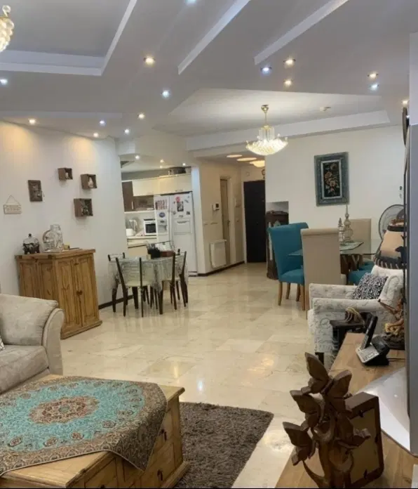 ۹۸متر  رو به آفتاب فول امکانات
