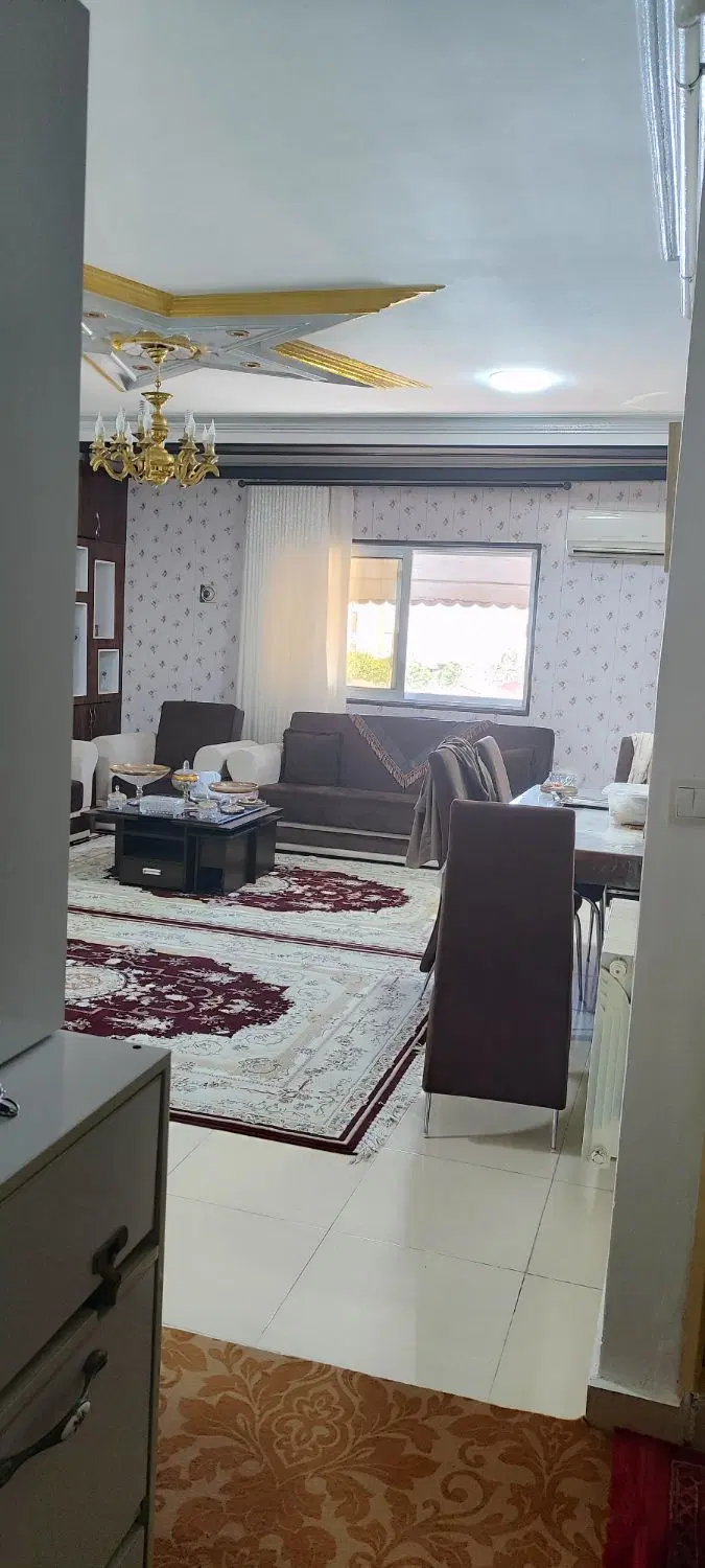 یک واحد آپارتمان دو خوابه فروش فوری