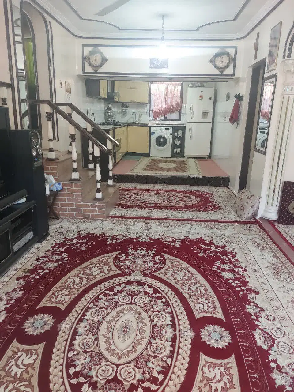 ویلا با 285 متر زمین سند دار در زیراب
