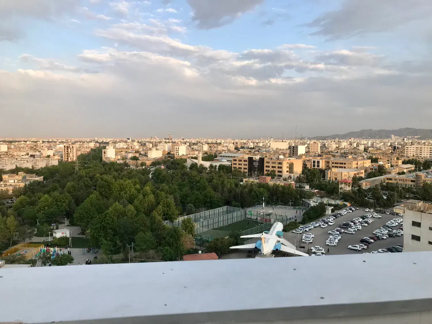آپاسای واحد شمالی ۱۲۰ متری (۴۵ متر تراس روباز) ط ۹