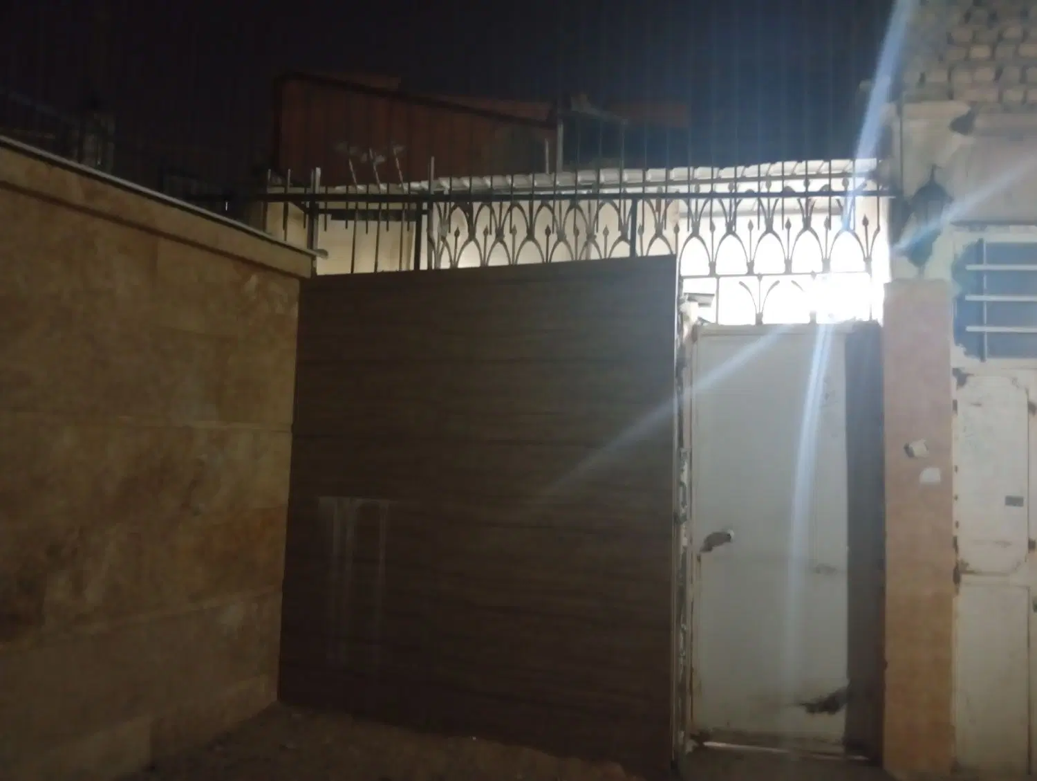 منزل نقلی