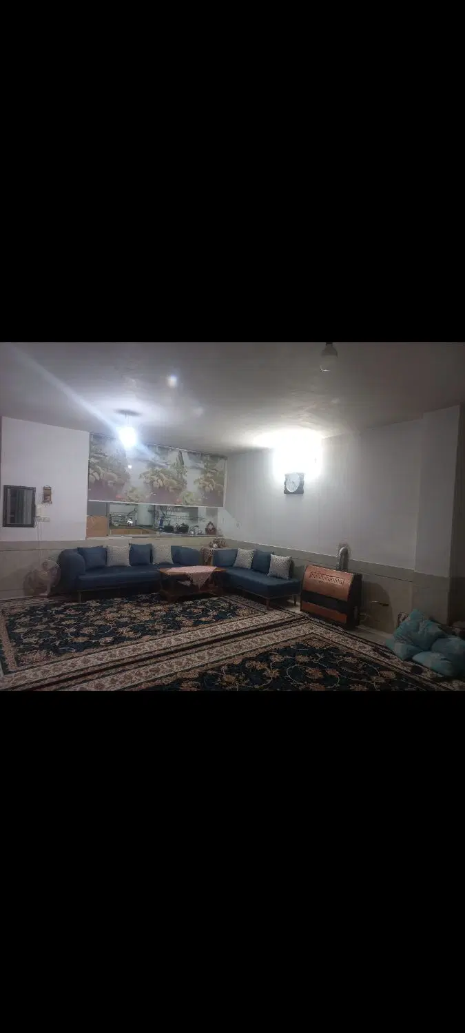 آپارتمان دو خوابه طبقه دوم با پارکینگ