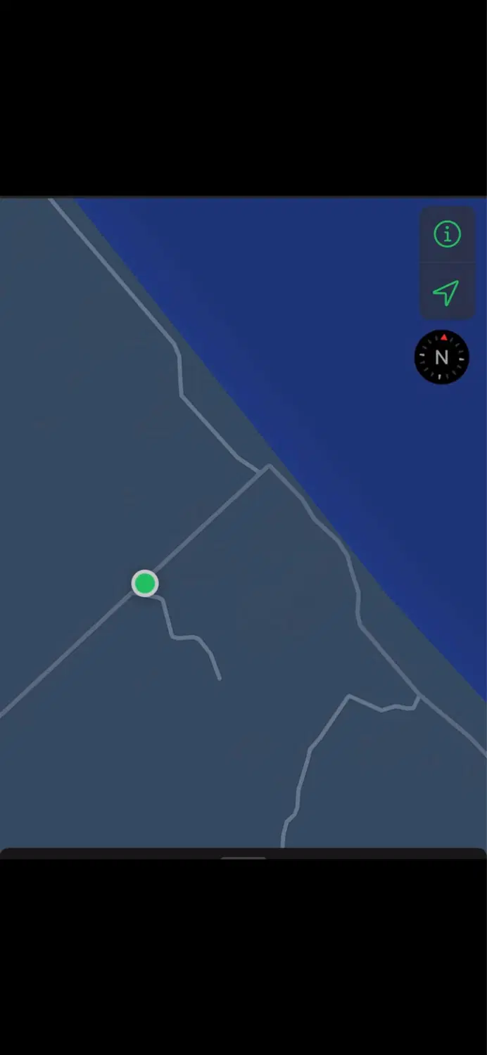 اپارتمان نو ساز لب دریا