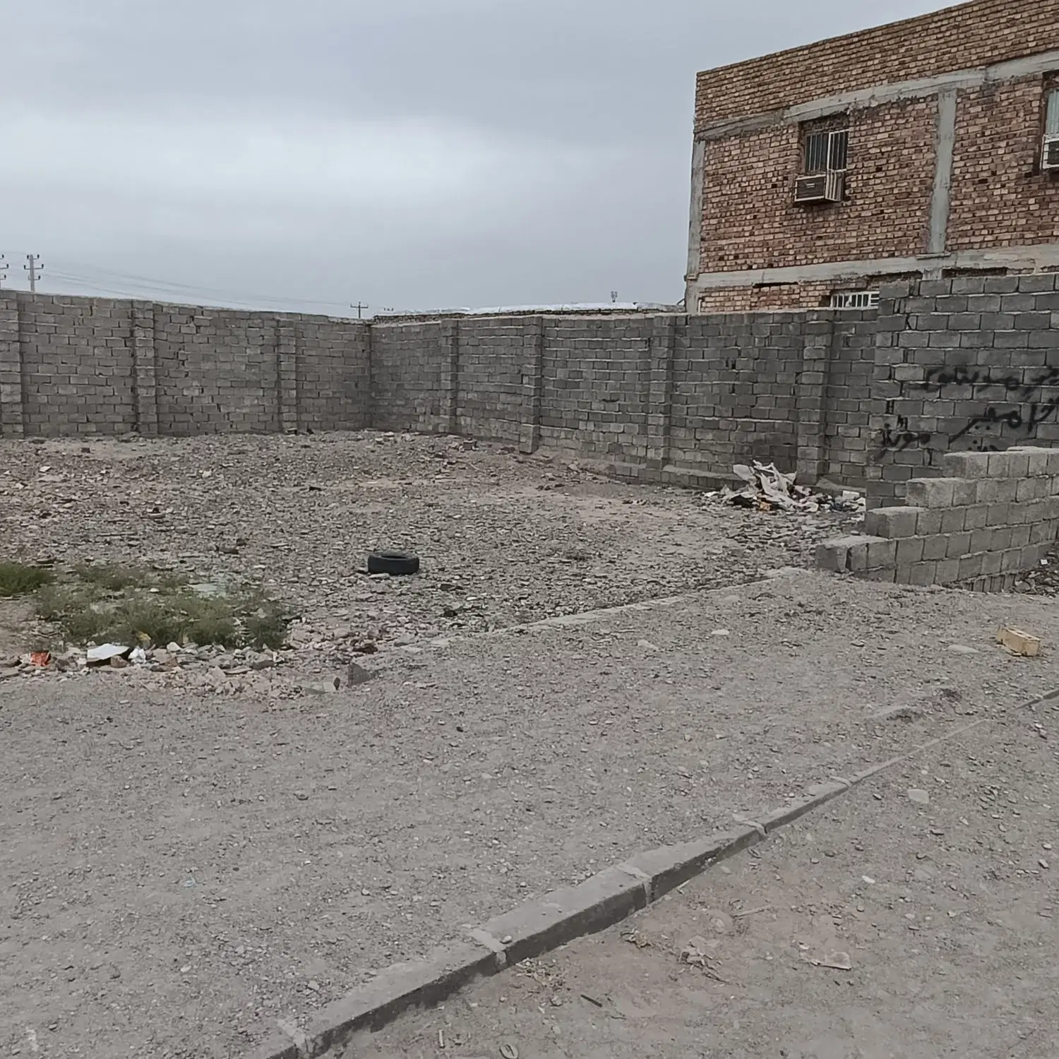 384متر زمین سر خیابان