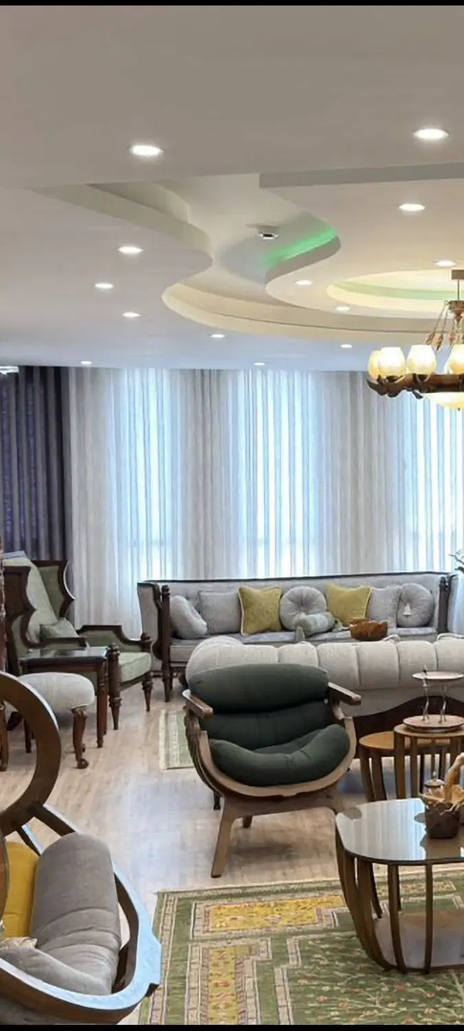 145 متر رو به نما