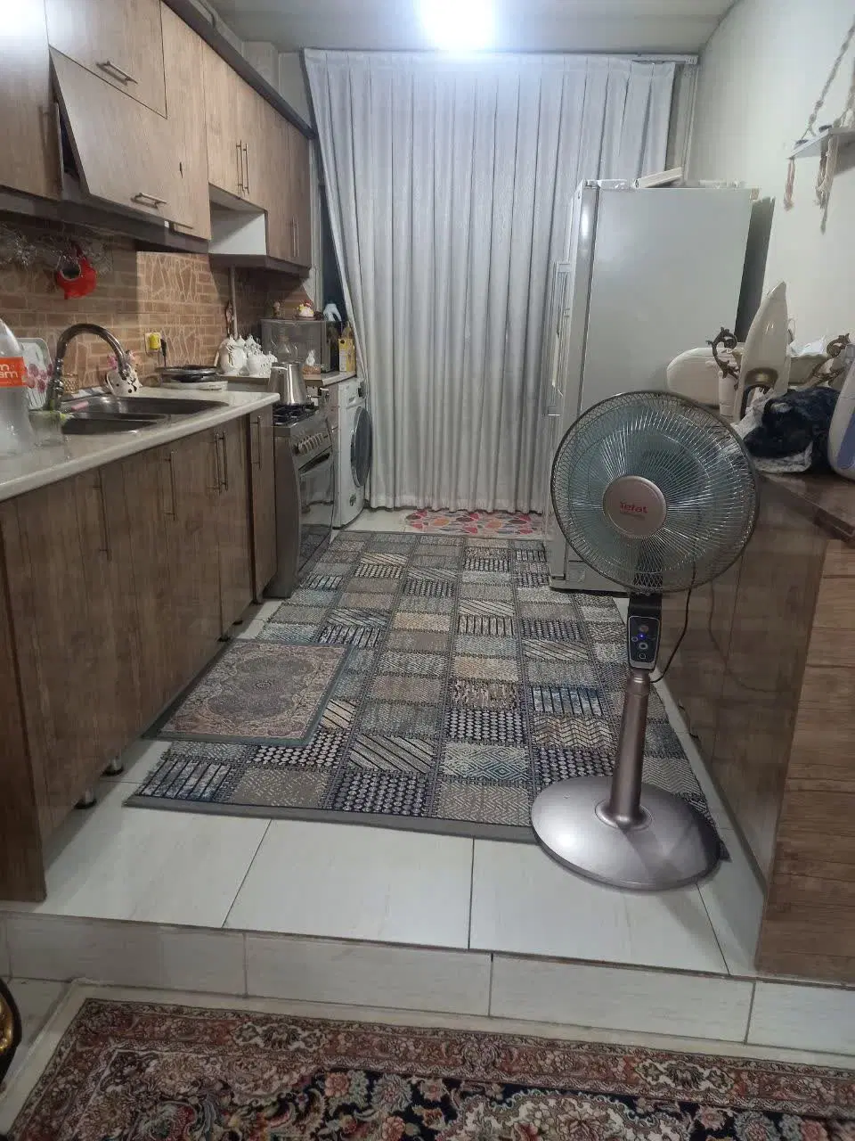 آپارتمان ۷۵متری تمیز ومرتب