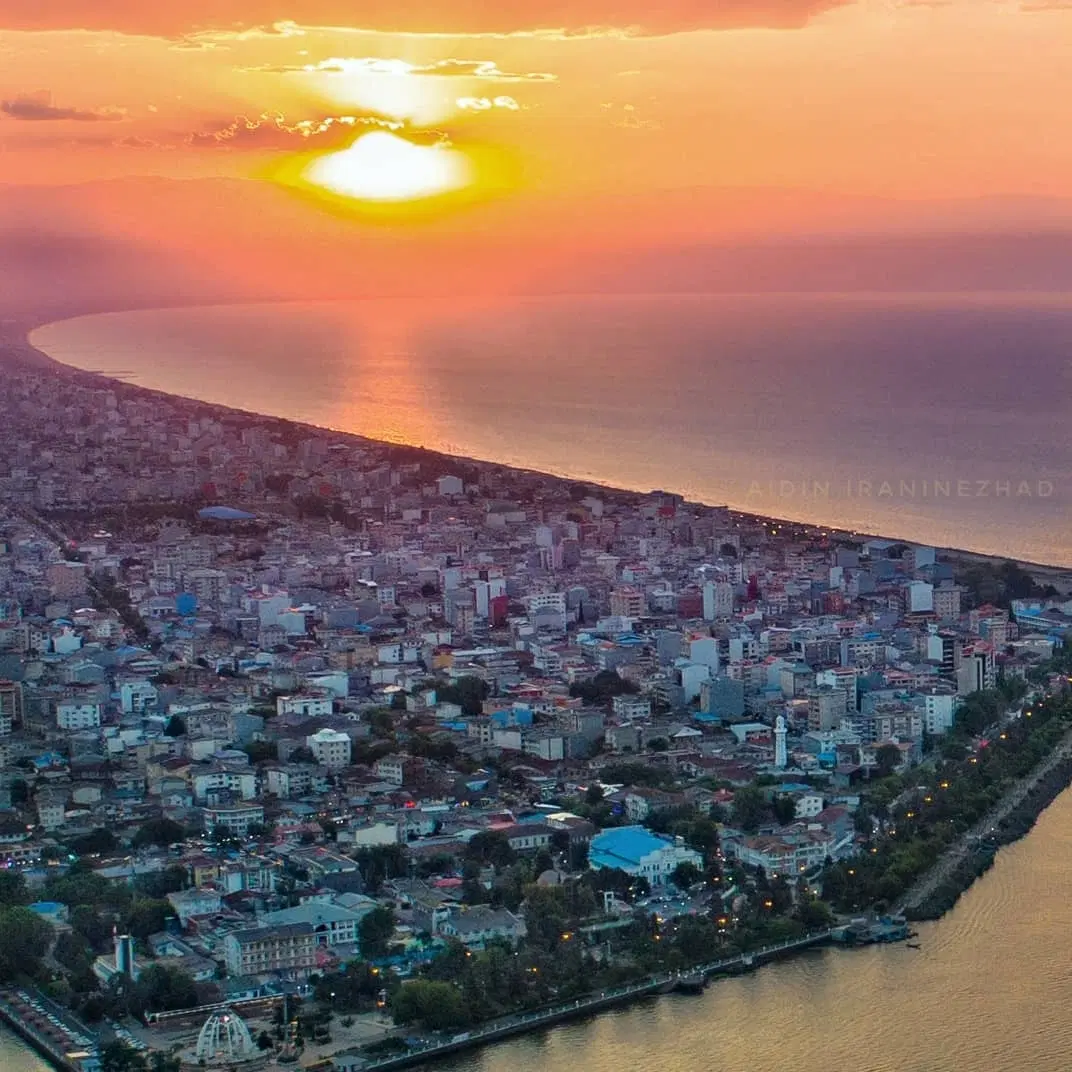 252 متر زمین خیابان تهران پاسداران انزلی
